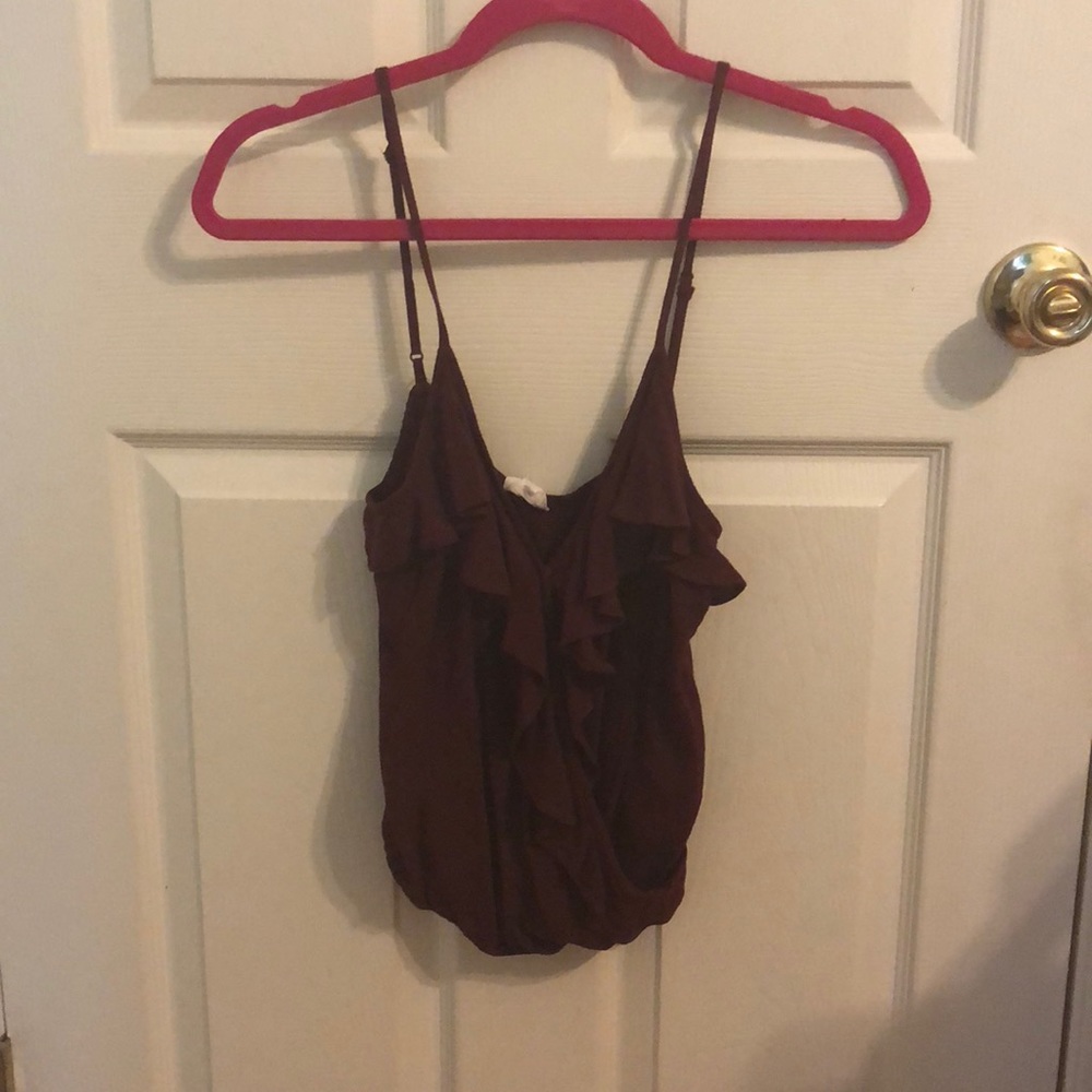 Cute crop ruffle tank!
